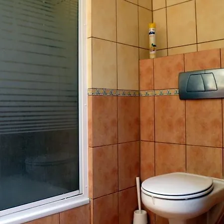 Hostel Airport Hostel Olympic Swimming Pool *