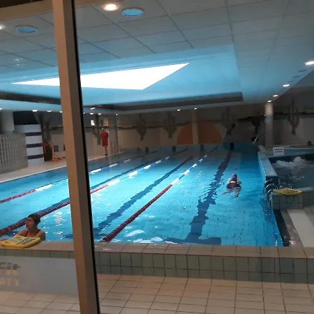 Hostel Airport Hostel Olympic Swimming Pool