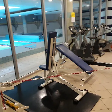 Airport Hostel Olympic Swimming Pool * Warsaw